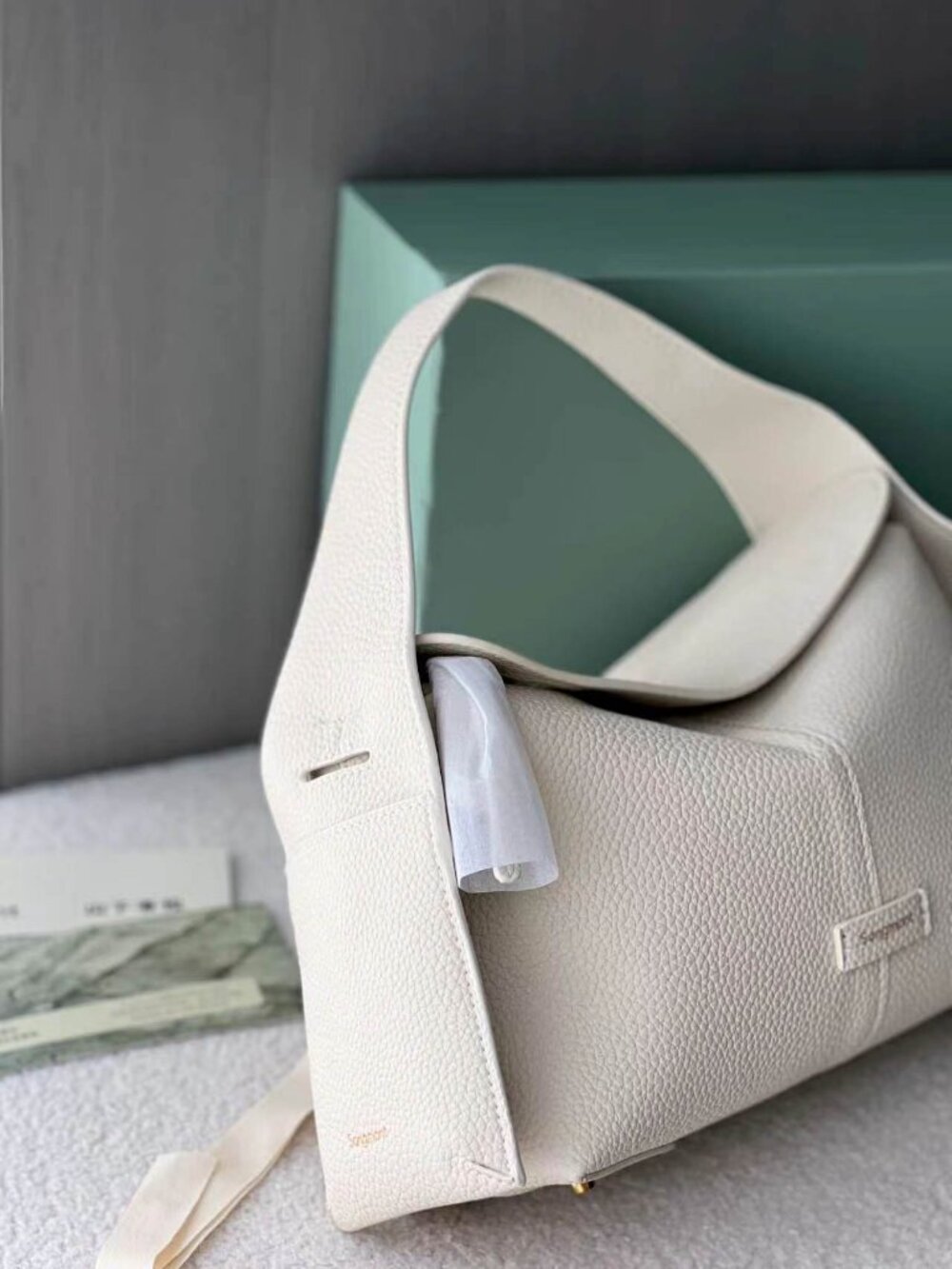 Songmont Drippy soft pebbled premium leather crossbody bag purse - Picture 7 of 8